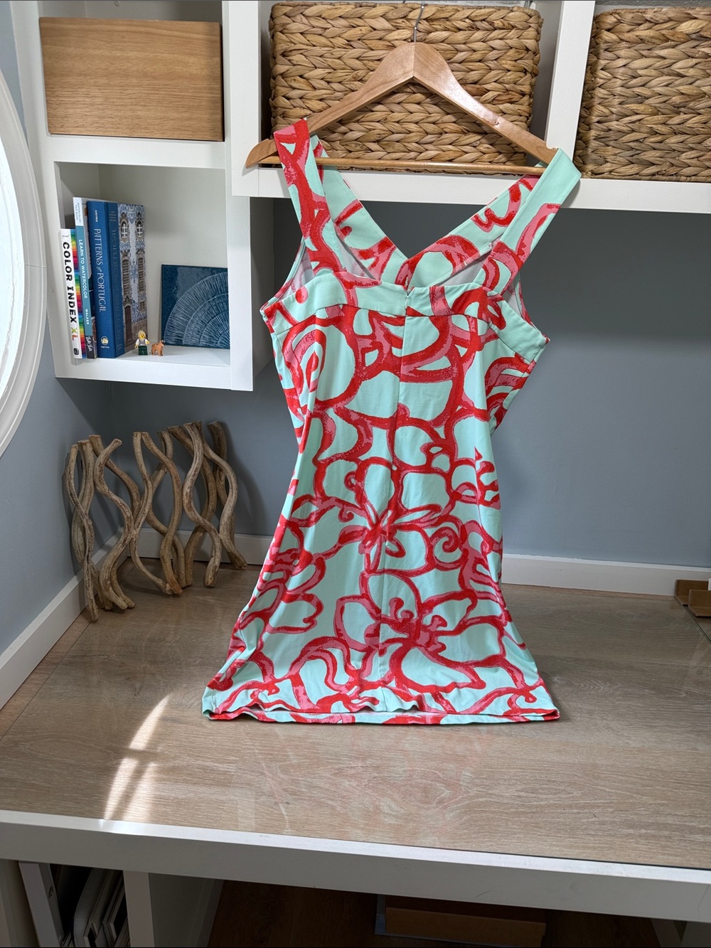 J. McLaughlin Mint Green Midi Dress with Coral Red Swirl Print - Picture 3 of 4